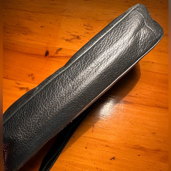 Fossil Leather Riley Top Zip Crossbody - Black - Picture 13 of 16